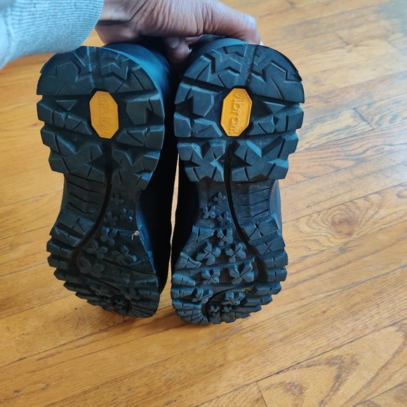 Anonymous Ism - Picture 4 of 5